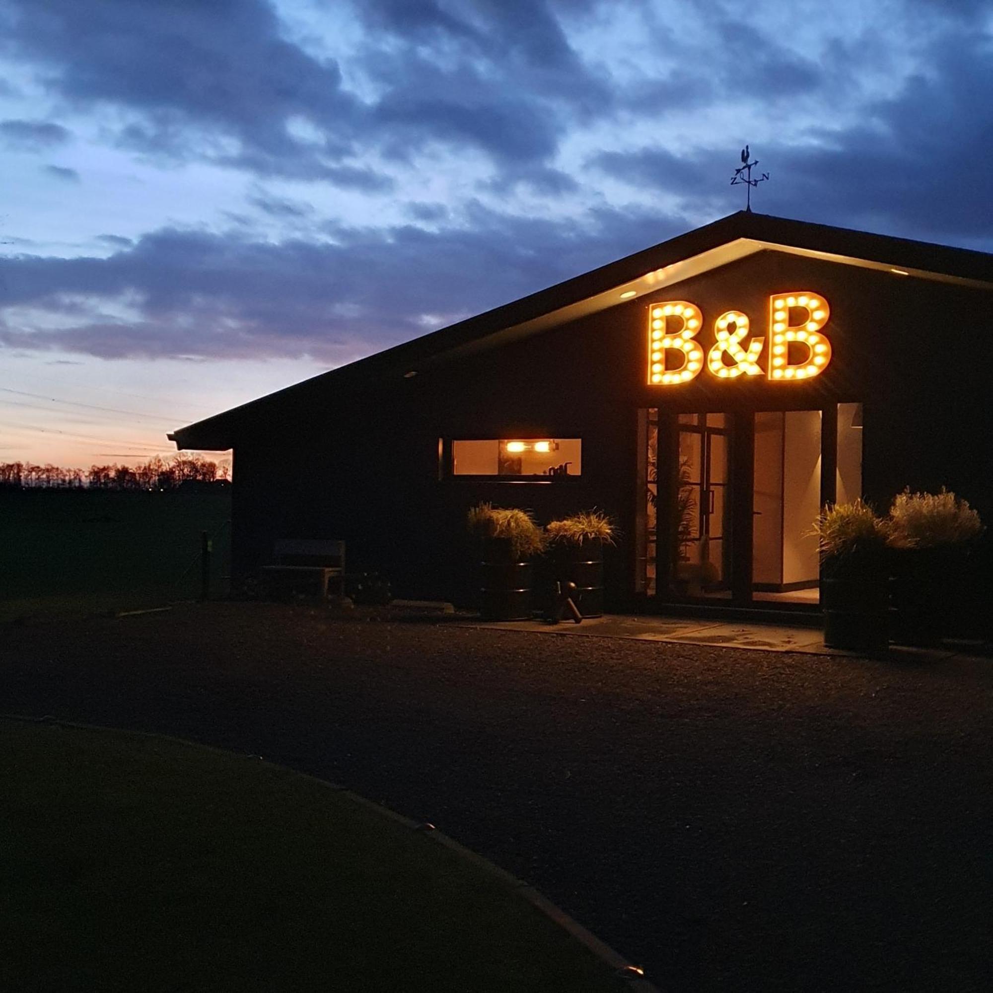Bed and Breakfast De Buorkerij Tytsjerk Exteriér fotografie